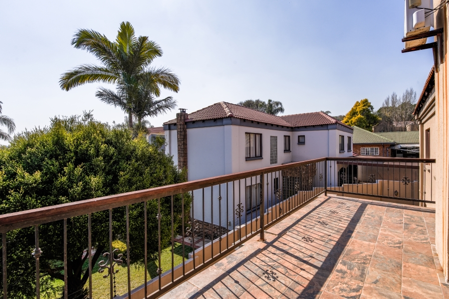 3 Bedroom Property for Sale in Faerie Glen Gauteng