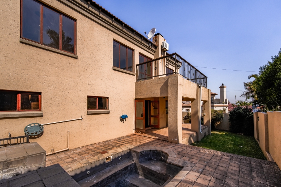 3 Bedroom Property for Sale in Faerie Glen Gauteng