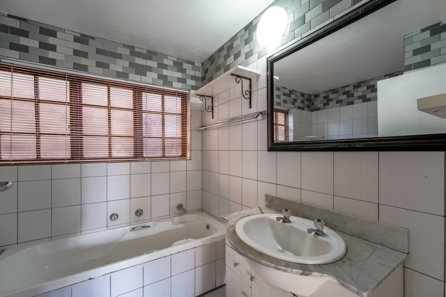 3 Bedroom Property for Sale in Moreleta Park Gauteng