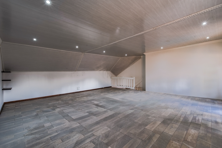 3 Bedroom Property for Sale in Moreleta Park Gauteng