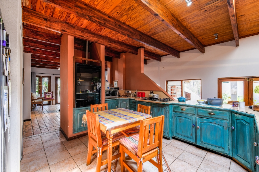 4 Bedroom Property for Sale in Faerie Glen Gauteng