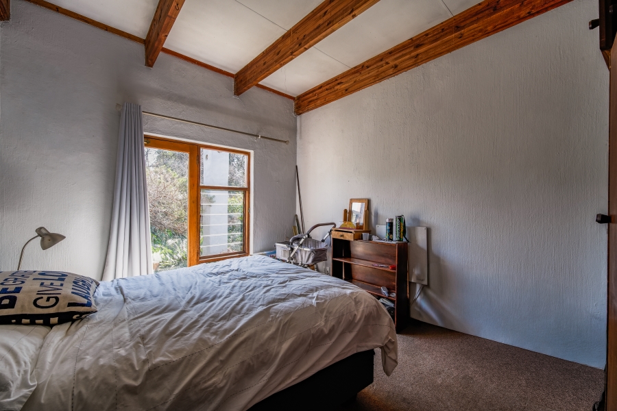 4 Bedroom Property for Sale in Faerie Glen Gauteng