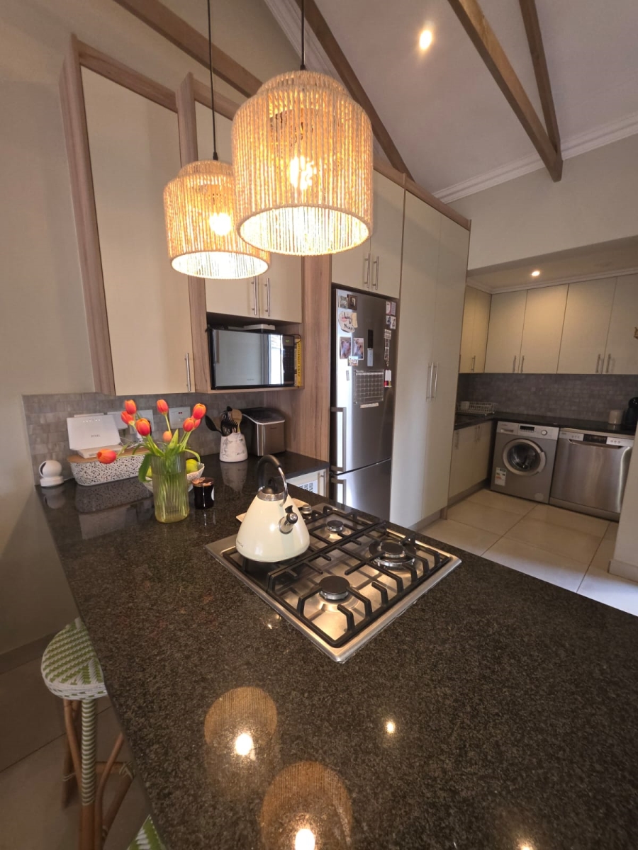 2 Bedroom Property for Sale in Erasmus Park Gauteng