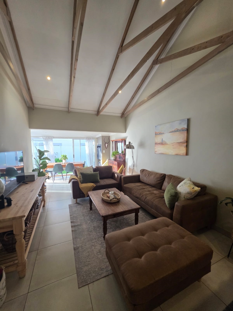 2 Bedroom Property for Sale in Erasmus Park Gauteng