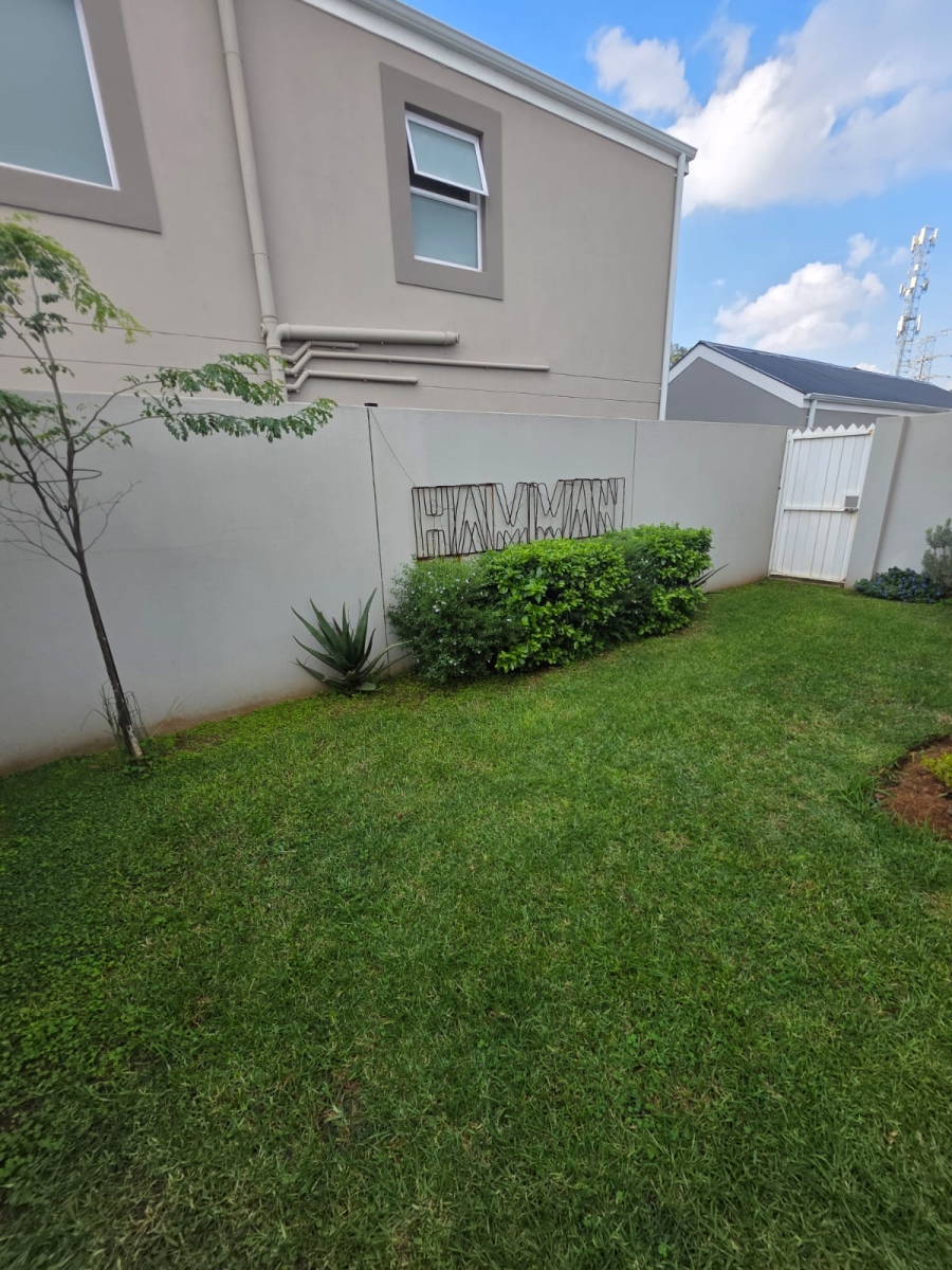2 Bedroom Property for Sale in Erasmus Park Gauteng