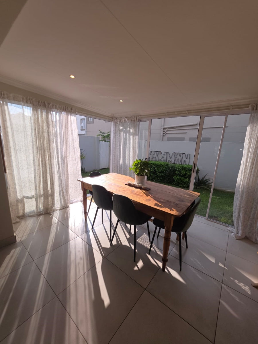 2 Bedroom Property for Sale in Erasmus Park Gauteng