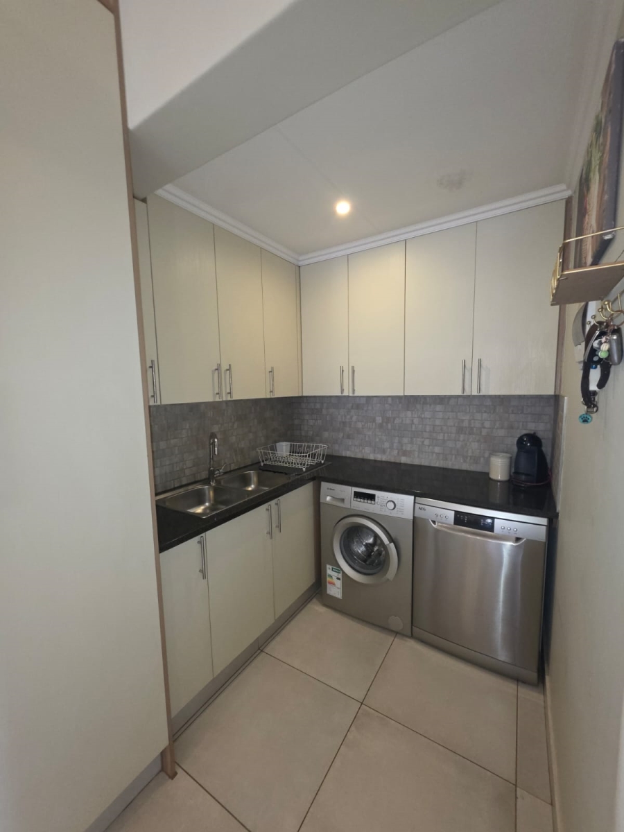 2 Bedroom Property for Sale in Erasmus Park Gauteng