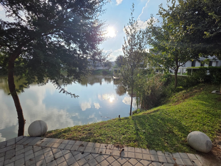 2 Bedroom Property for Sale in Erasmus Park Gauteng