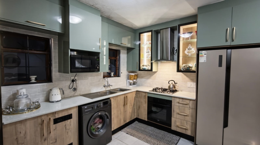 2 Bedroom Property for Sale in Riviera Gauteng