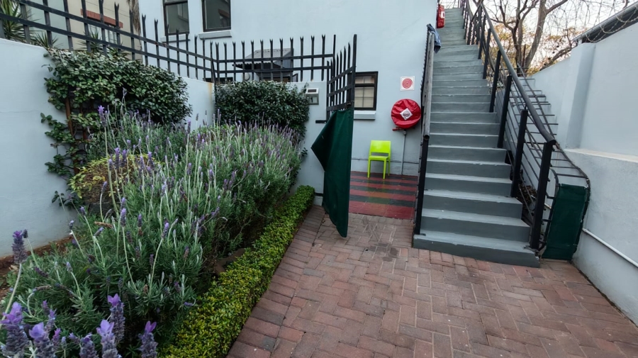 2 Bedroom Property for Sale in Riviera Gauteng