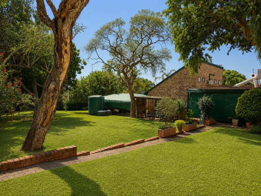 5 Bedroom Property for Sale in Ninapark Gauteng