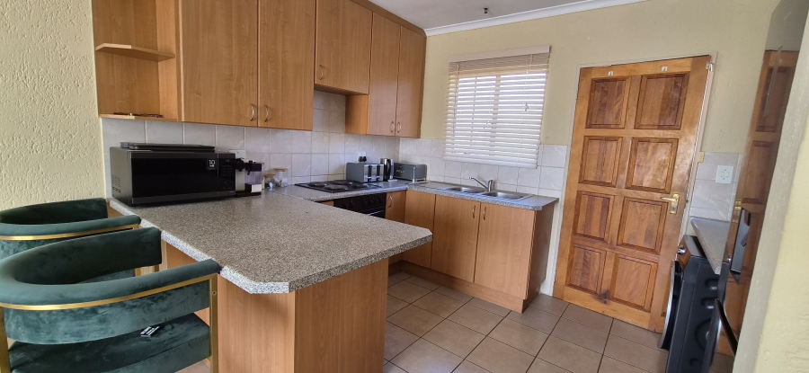 2 Bedroom Property for Sale in Heuwelsig Estate Gauteng