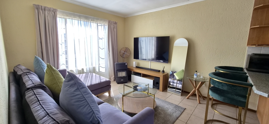 2 Bedroom Property for Sale in Heuwelsig Estate Gauteng