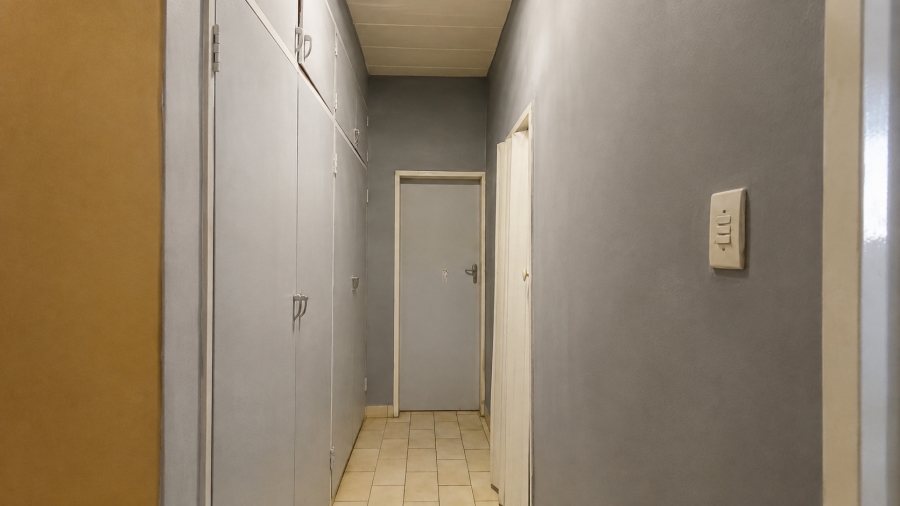 2 Bedroom Property for Sale in Eldoraigne Gauteng