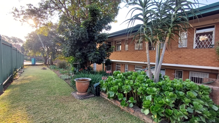 2 Bedroom Property for Sale in Eldoraigne Gauteng