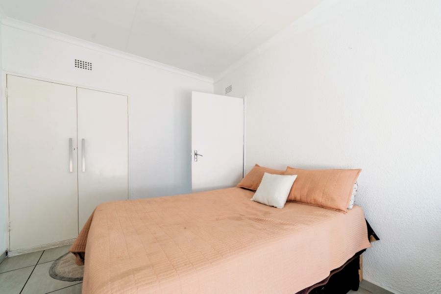 2 Bedroom Property for Sale in Florida Gauteng