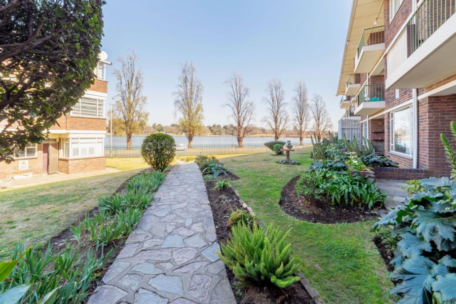 2 Bedroom Property for Sale in Florida Gauteng