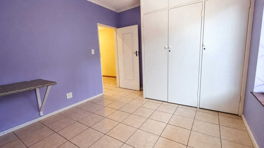 To Let 6 Bedroom Property for Rent in Wierda Park Gauteng