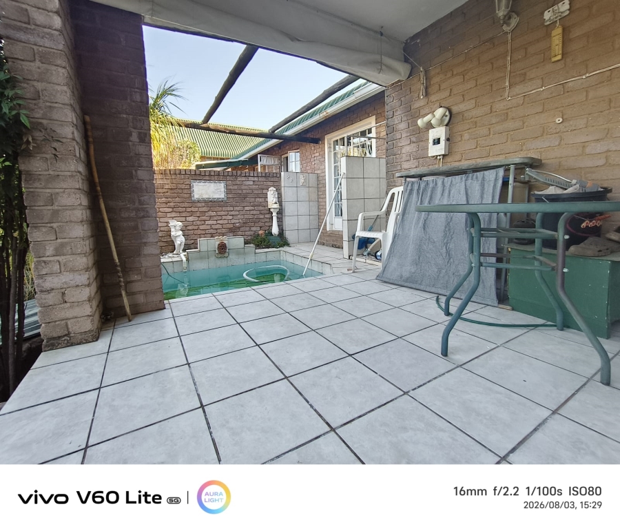 4 Bedroom Property for Sale in Vaal Marina Gauteng