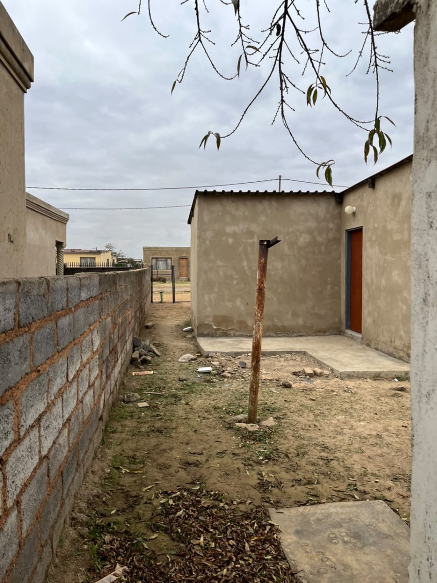 1 Bedroom Property for Sale in Langaville Gauteng