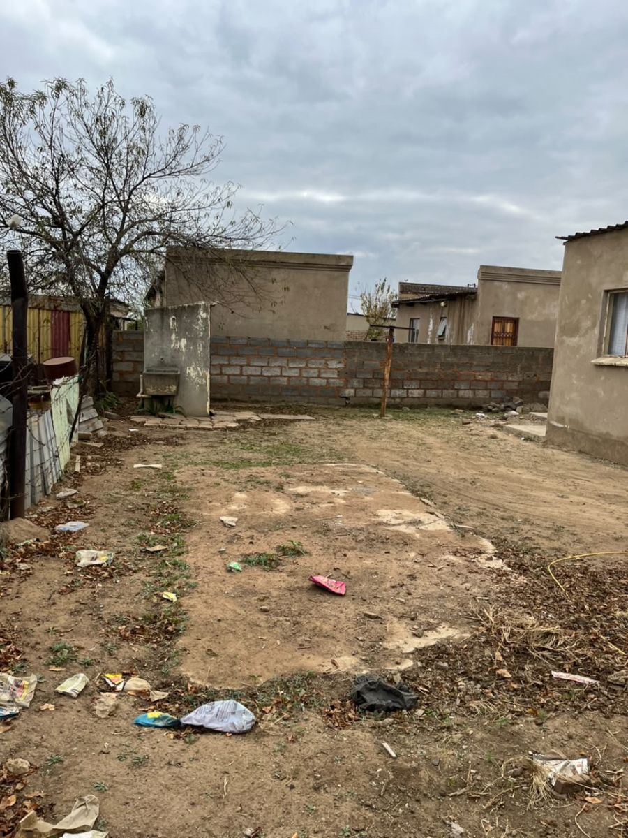 1 Bedroom Property for Sale in Langaville Gauteng