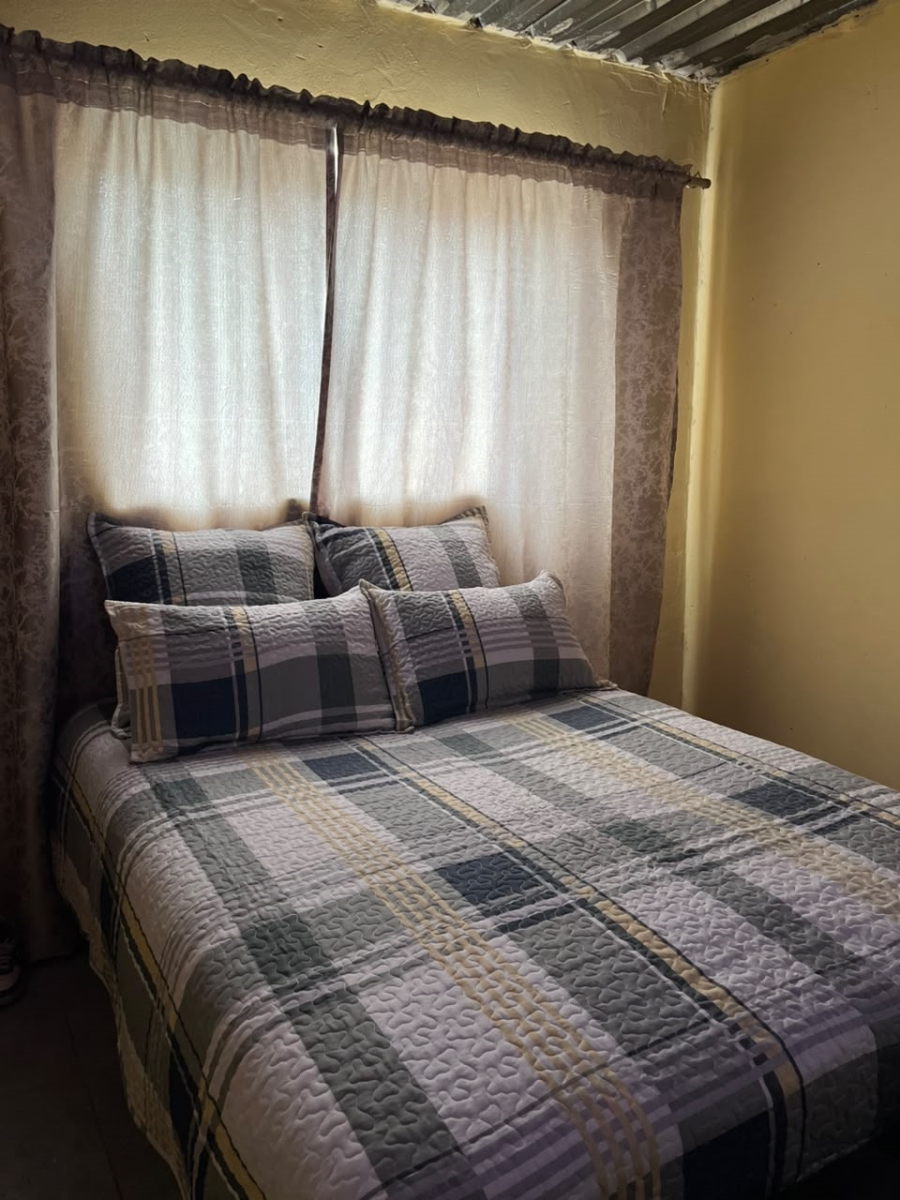 1 Bedroom Property for Sale in Langaville Gauteng