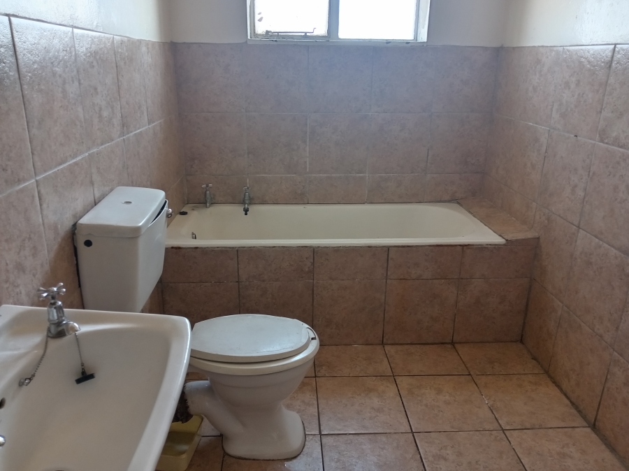2 Bedroom Property for Sale in Rosettenville Gauteng
