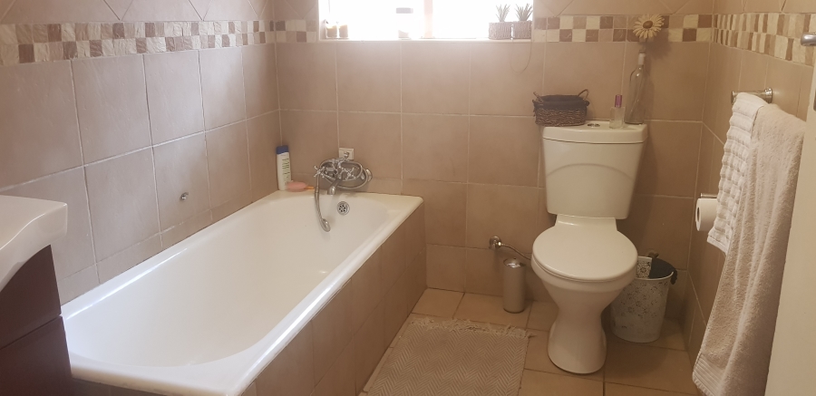 To Let 2 Bedroom Property for Rent in Alberton North Gauteng