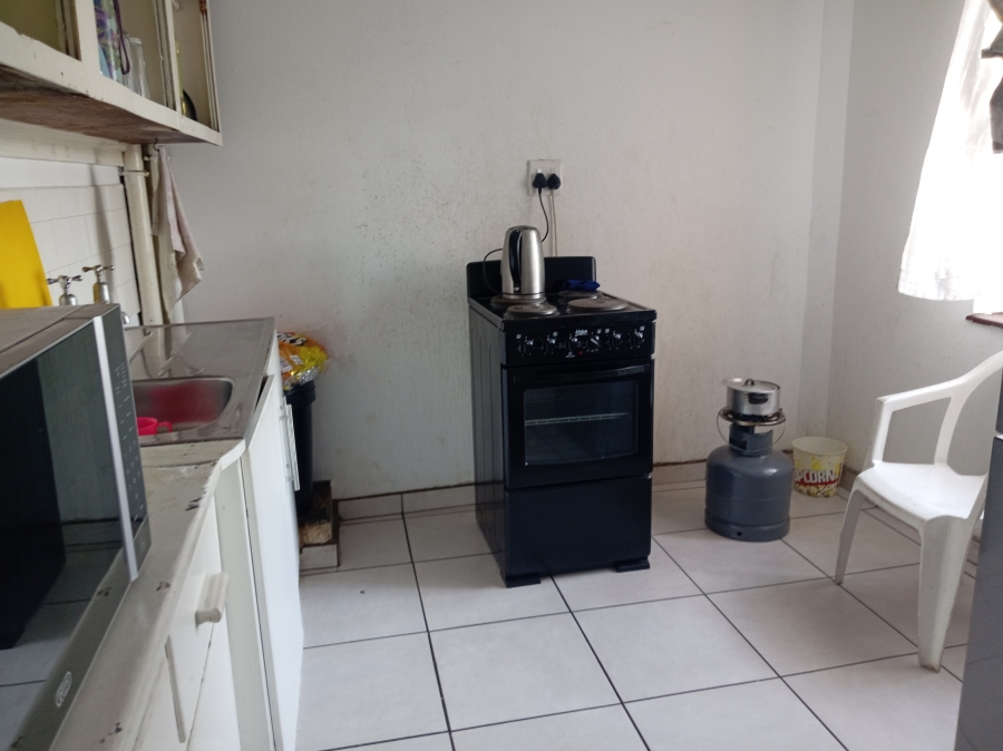 2 Bedroom Property for Sale in Rosettenville Gauteng