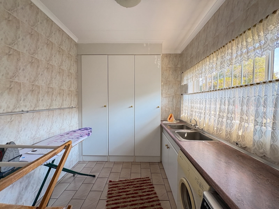 3 Bedroom Property for Sale in Sunward Park Gauteng