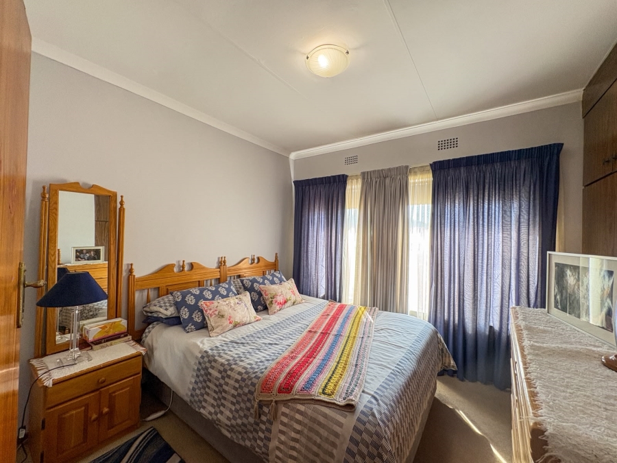 3 Bedroom Property for Sale in Sunward Park Gauteng
