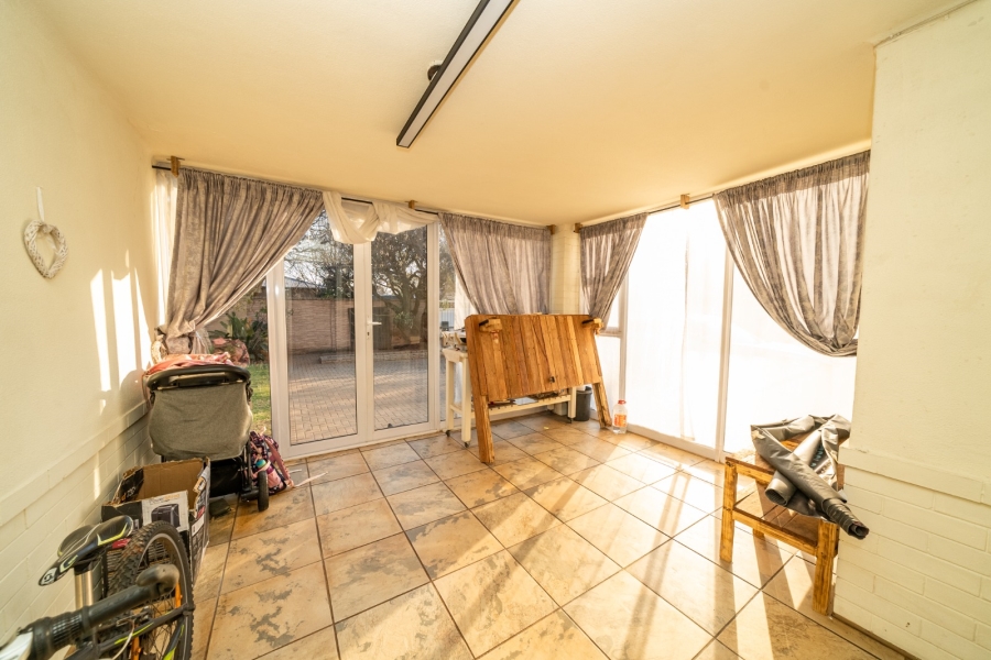 3 Bedroom Property for Sale in Dalview Gauteng
