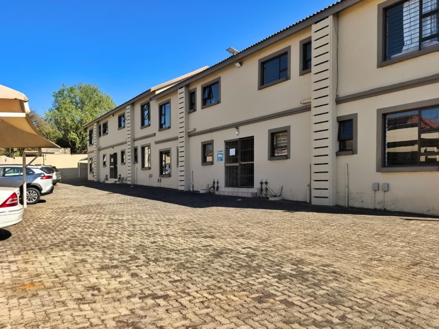 2 Bedroom Property for Sale in Franklin Roosevelt Park Gauteng