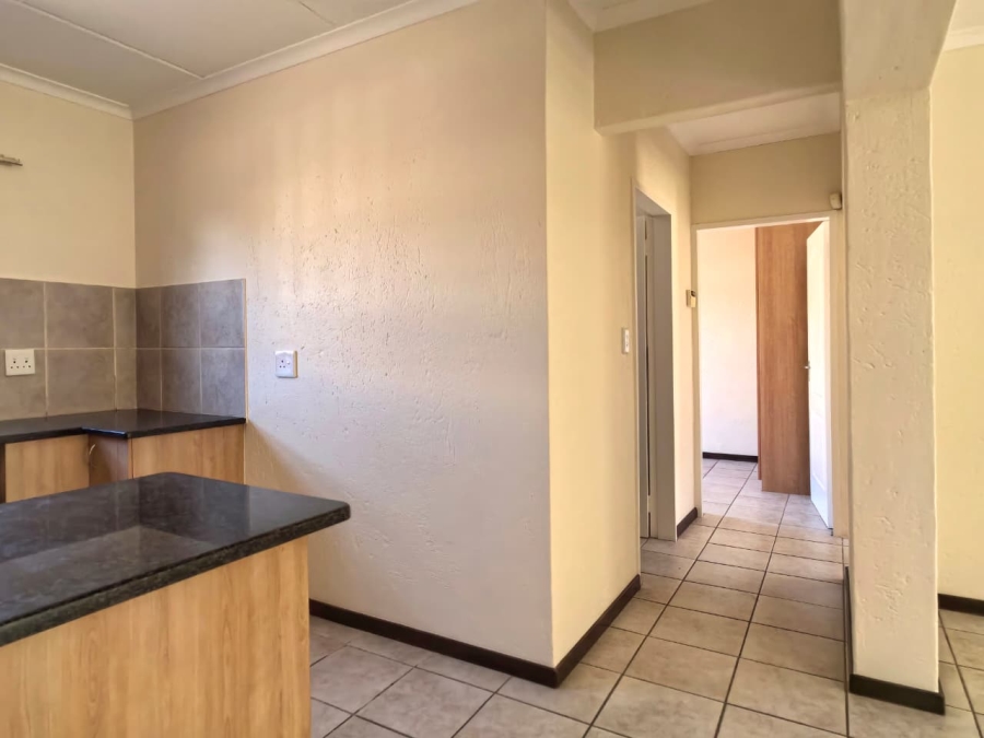 2 Bedroom Property for Sale in Franklin Roosevelt Park Gauteng