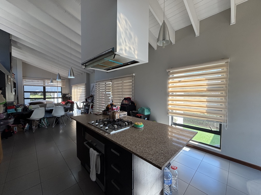 To Let 3 Bedroom Property for Rent in Jackal Creek Golf Estate Gauteng