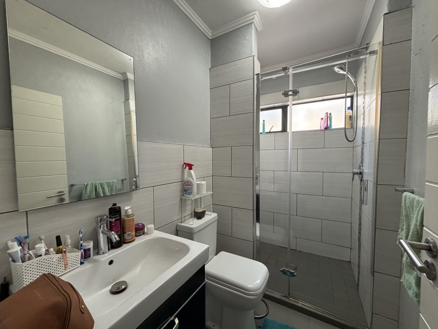 To Let 3 Bedroom Property for Rent in Jackal Creek Golf Estate Gauteng