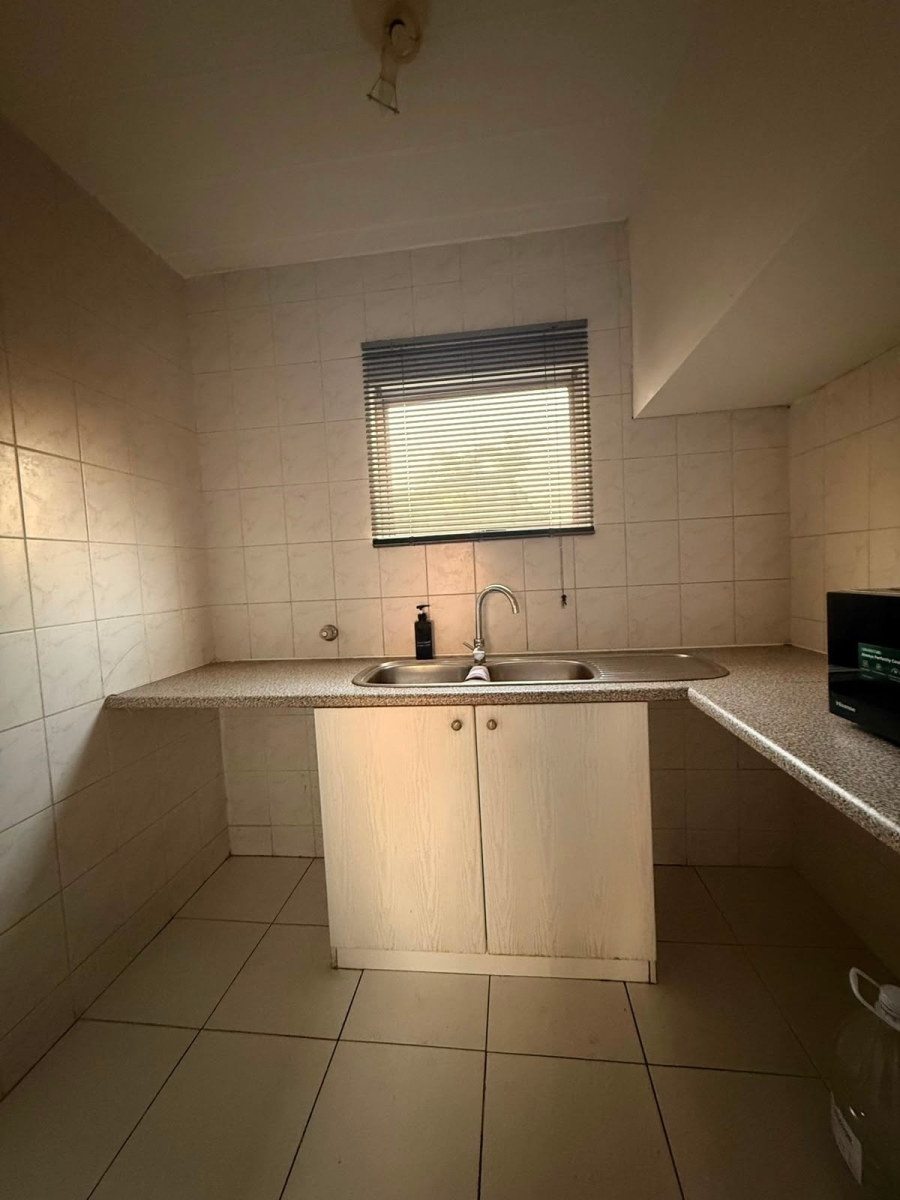 1 Bedroom Property for Sale in North Riding Gauteng