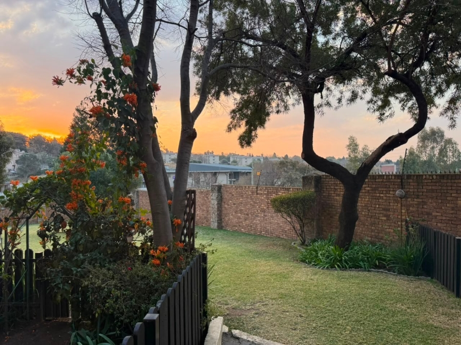 1 Bedroom Property for Sale in North Riding Gauteng