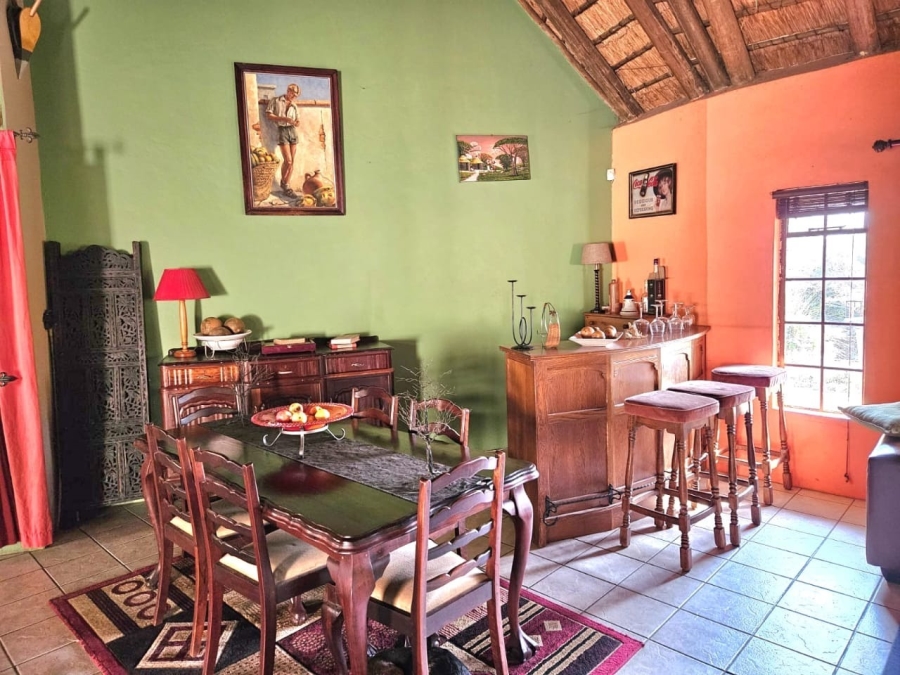 5 Bedroom Property for Sale in Laezonia Gauteng