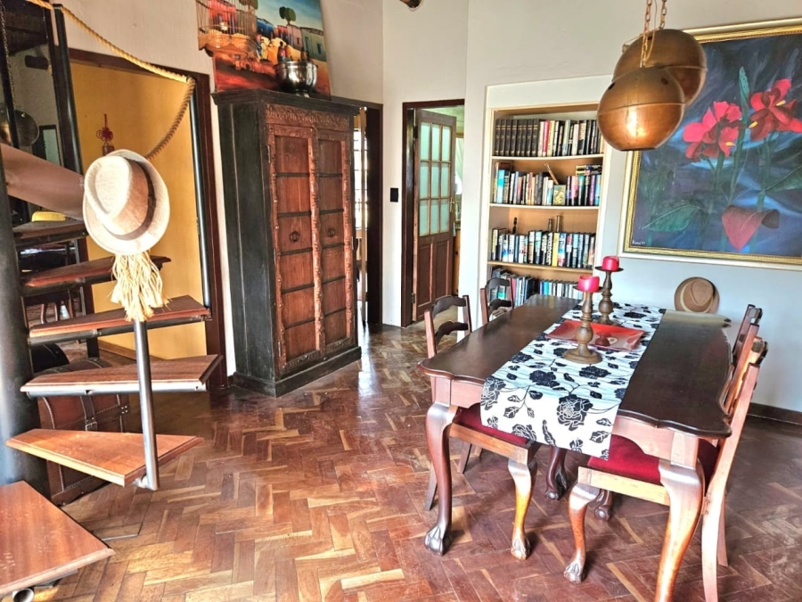 5 Bedroom Property for Sale in Laezonia Gauteng