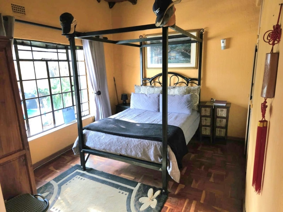 5 Bedroom Property for Sale in Laezonia Gauteng
