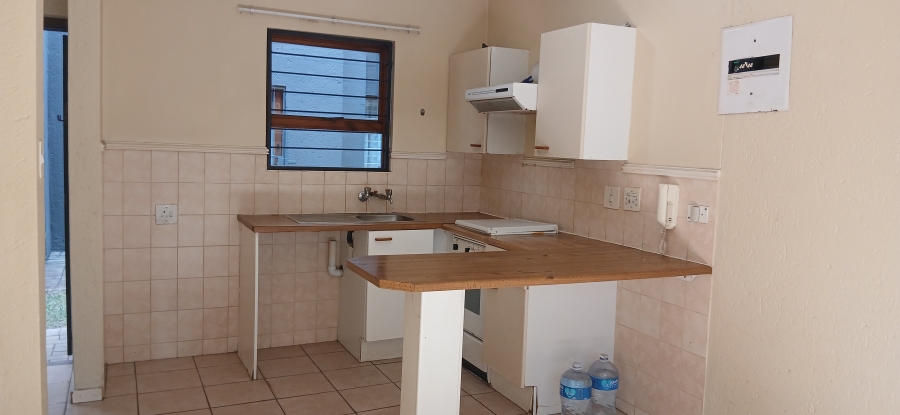 1 Bedroom Property for Sale in Hatfield Gauteng