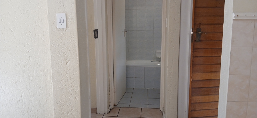 1 Bedroom Property for Sale in Hatfield Gauteng