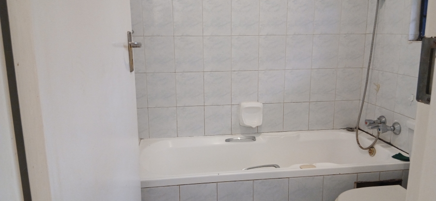 1 Bedroom Property for Sale in Hatfield Gauteng