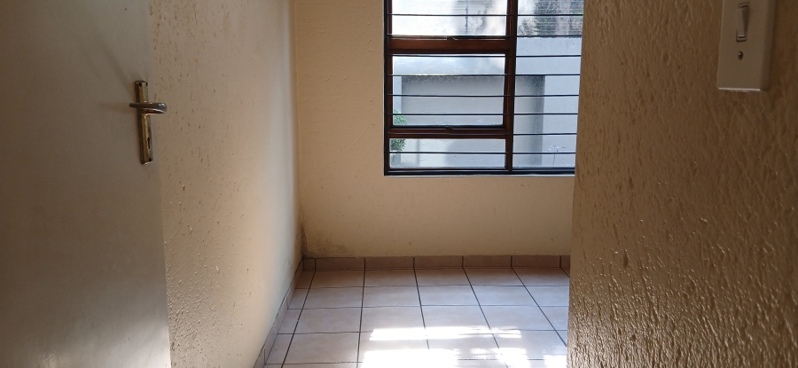 1 Bedroom Property for Sale in Hatfield Gauteng