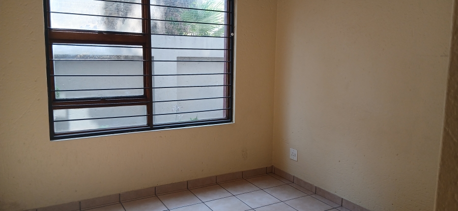 1 Bedroom Property for Sale in Hatfield Gauteng