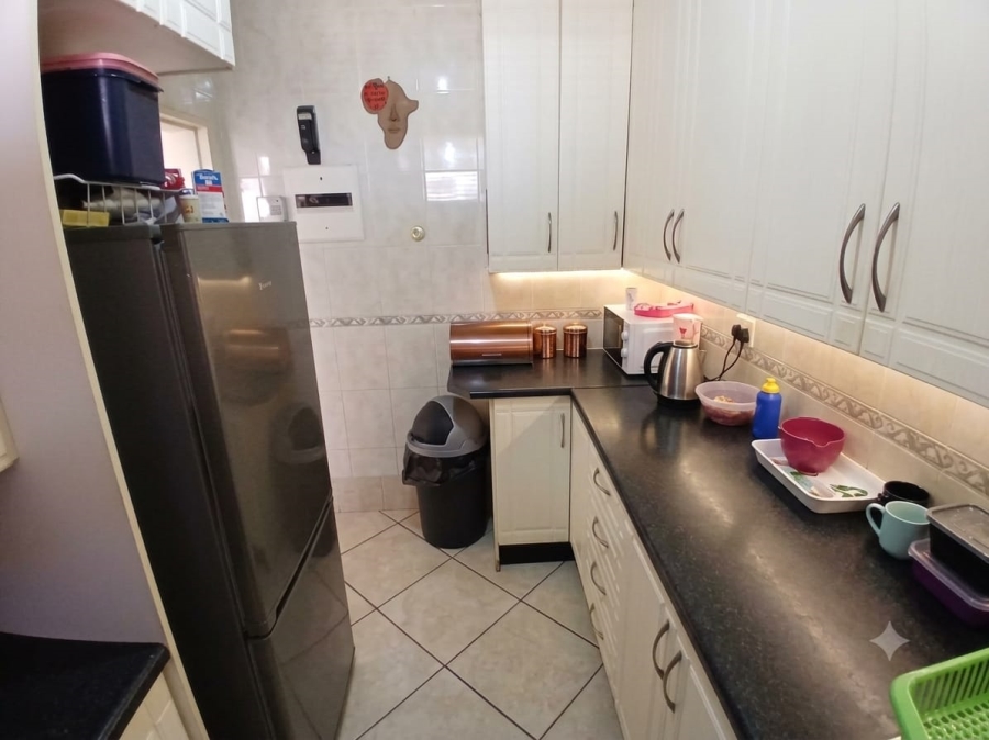 2 Bedroom Property for Sale in Edleen Gauteng