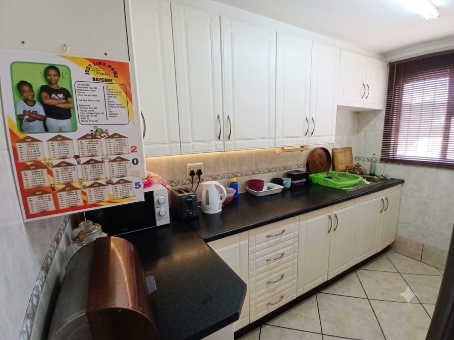 2 Bedroom Property for Sale in Edleen Gauteng