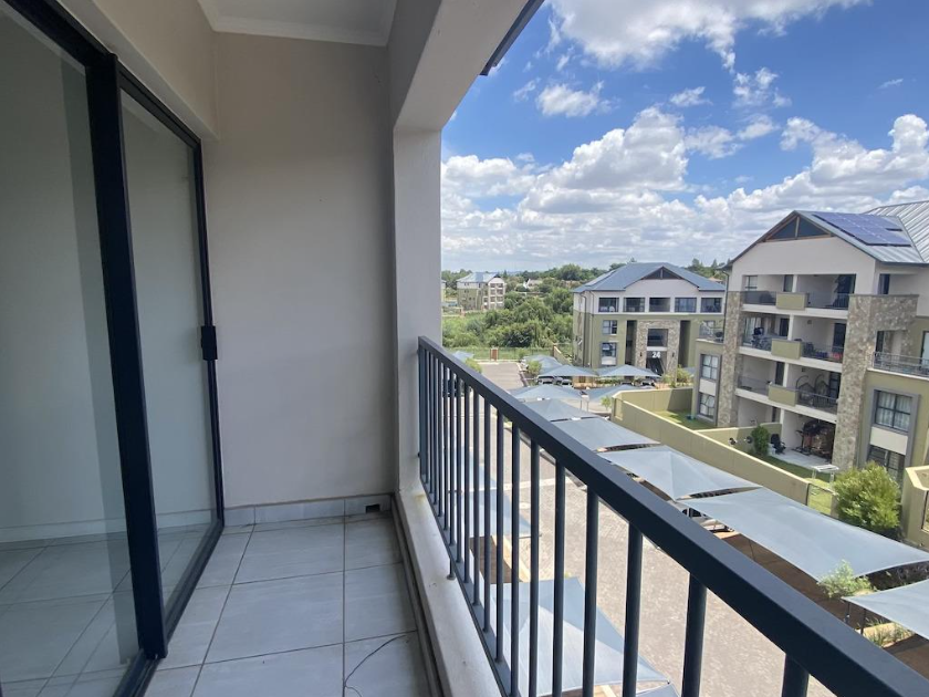 1 Bedroom Property for Sale in Waterfall Gauteng