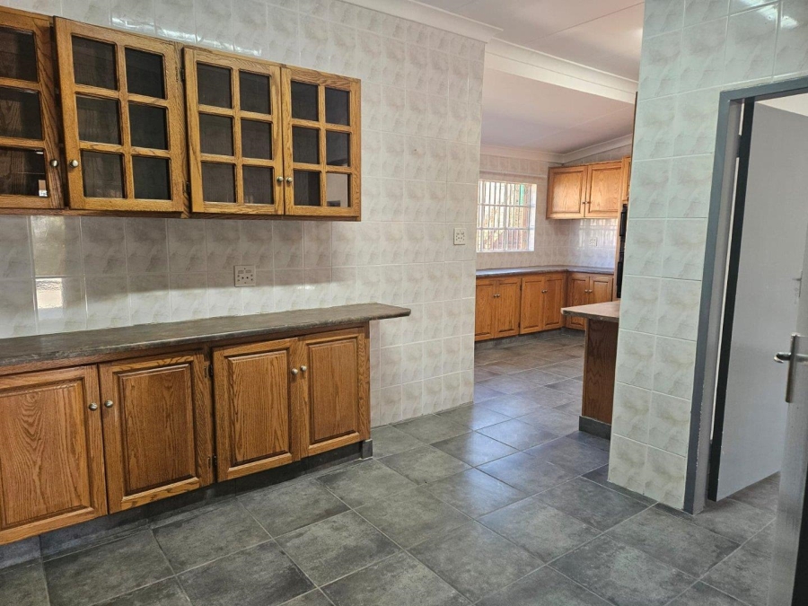 To Let 3 Bedroom Property for Rent in Wentworth Park Gauteng